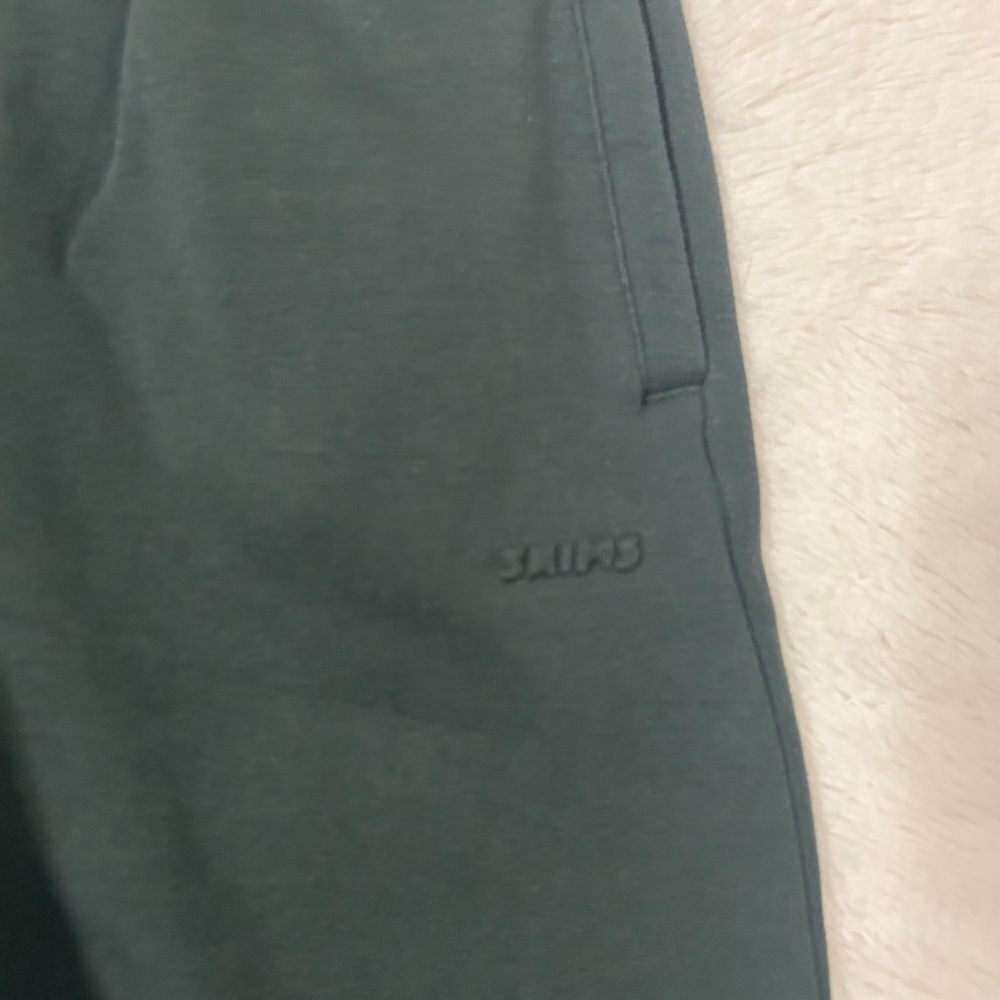 Skims Cotton Fleece Classic Straight Leg Pants - Clover Green - Picture 7 of 14